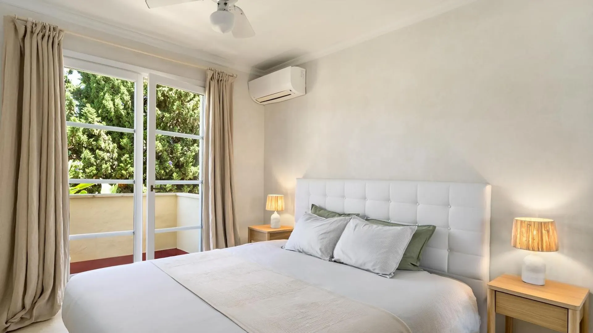 Stylish Apartment With Pool Estepona